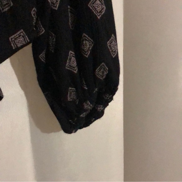 ***Relisting Soon*** Amuse Society Globe Trotter Henley top - Picture 9 of 9